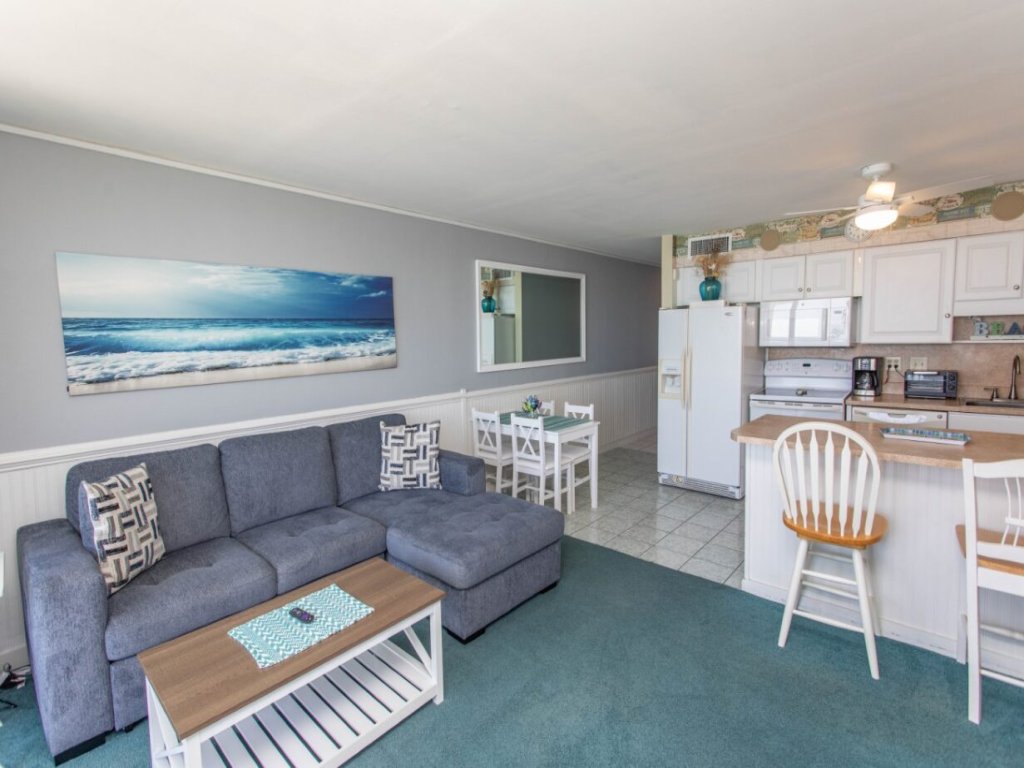 Royal Garden Resort 505 Vacation Rental in Murrells Inlet - RedAwning