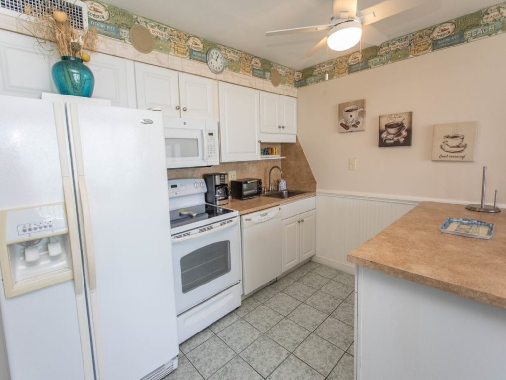 Royal Garden Resort 505 Vacation Rental in Murrells Inlet - RedAwning