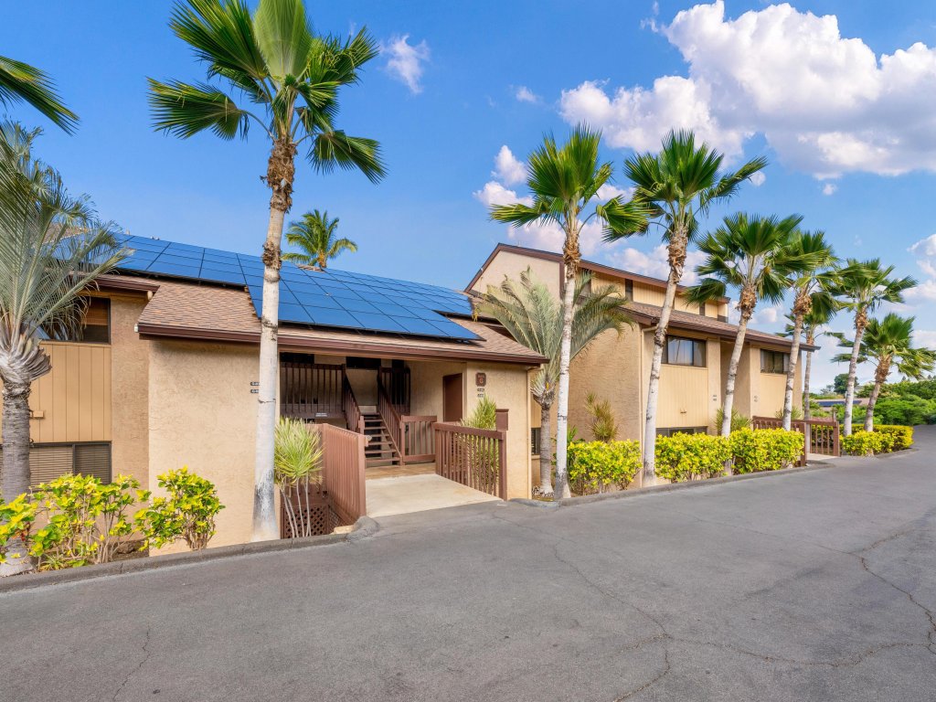 Big Island Waikoloa Villas G203 Vacation Rental in Hawaii - RedAwning