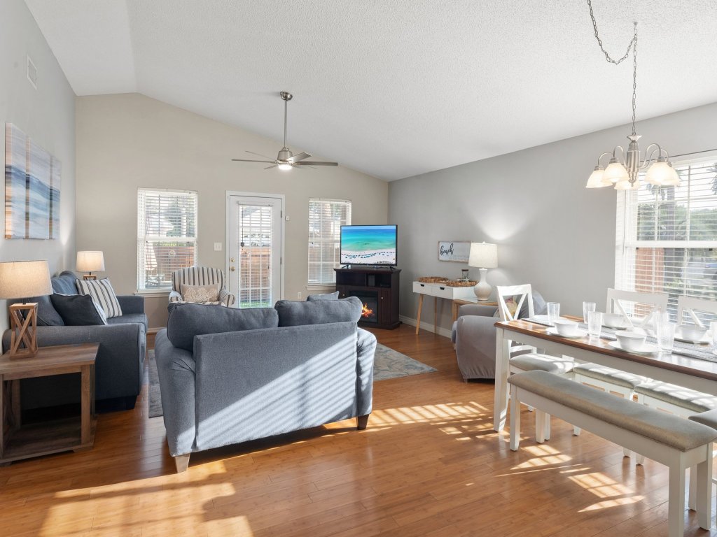 Shore To Please Vacation Rental in Miramar Beach - RedAwning