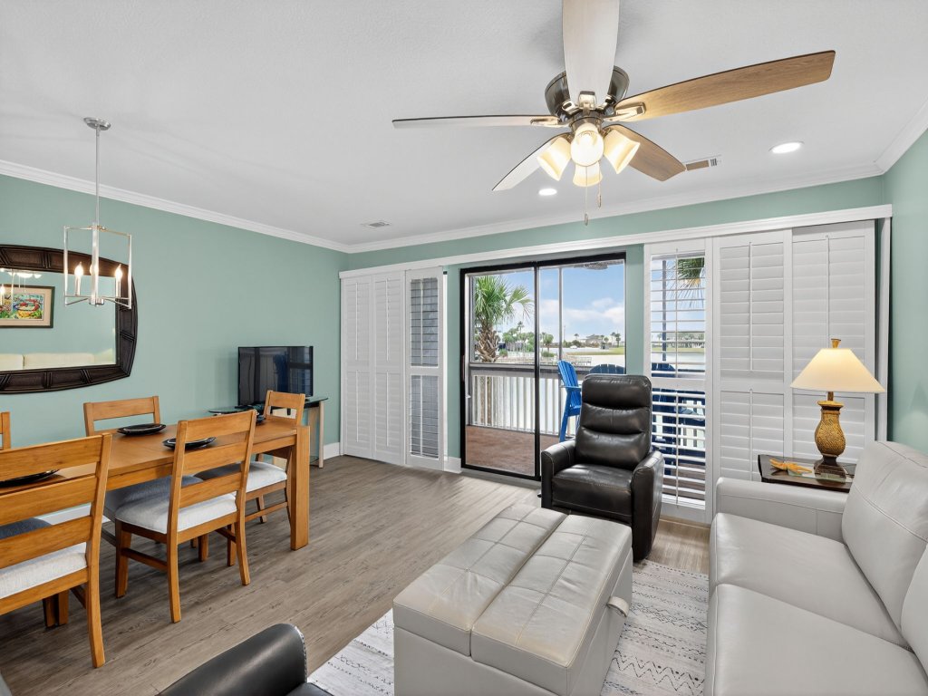 Cajun Respite 283 Vacation Rental in Miramar Beach - RedAwning