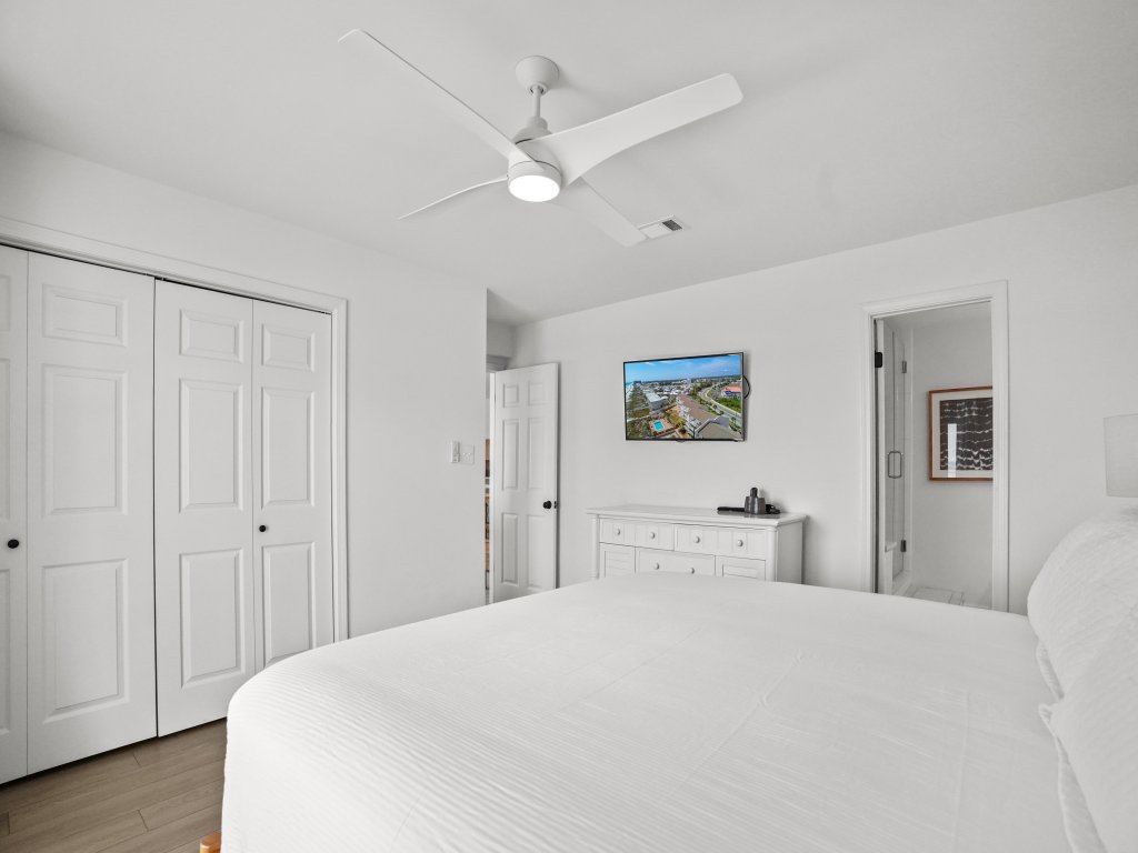 Bask Vacation Rental in Panama City Beach - RedAwning