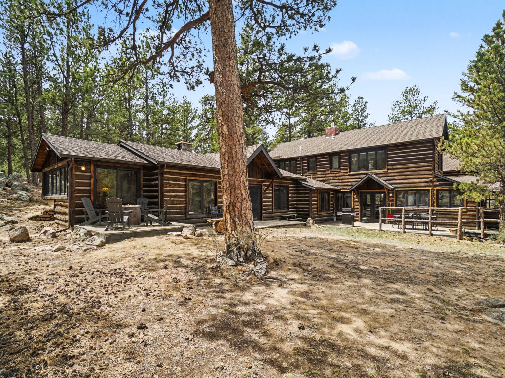 Historical Crocker Ranch - Coach House - Dog Friendly - #22-ZONE3270 Vacation Rental in Estes Park - RedAwning