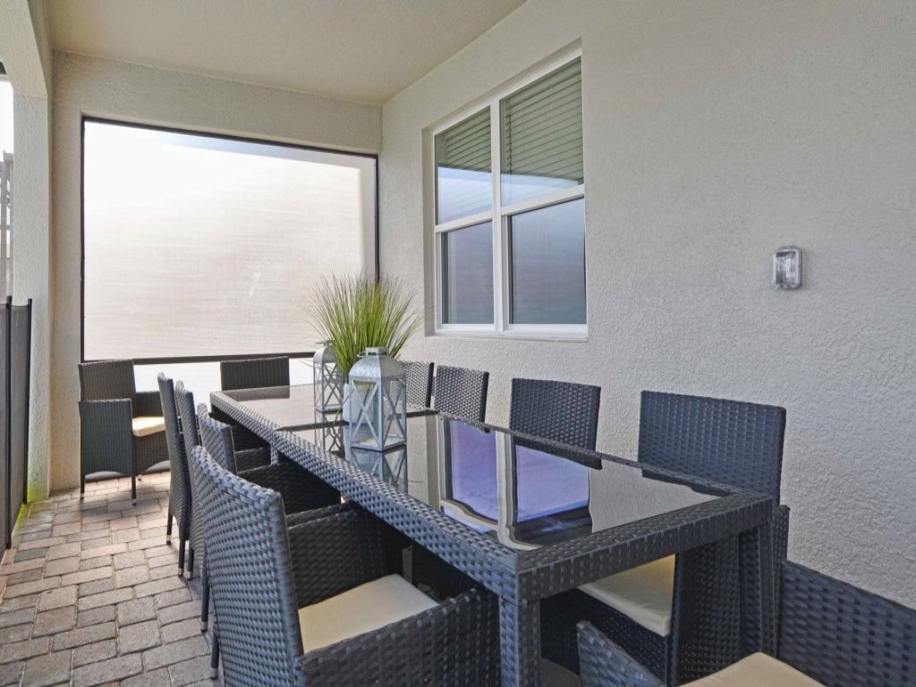 Storey Lake 8 Bed Lake Front Pool & Spa - 1684STR Vacation Rental in Kissimmee - RedAwning