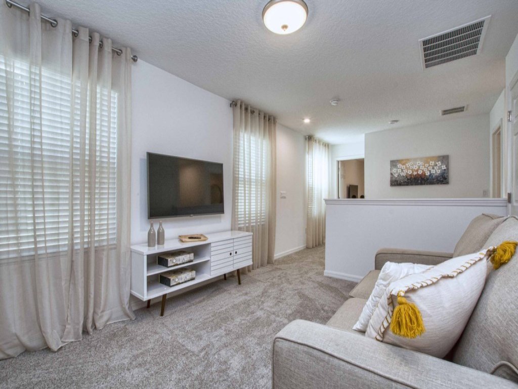 5 Bedrooms Townhome w- Splashpool - 8205SA Vacation Rental in Kissimmee - RedAwning