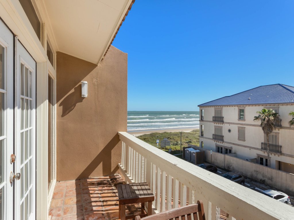 Oceanview Townhouse #2 Vacation Rental in South Padre Island - RedAwning