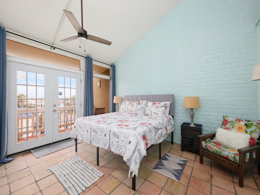 Oceanview Townhouse #2 Vacation Rental in South Padre Island - RedAwning