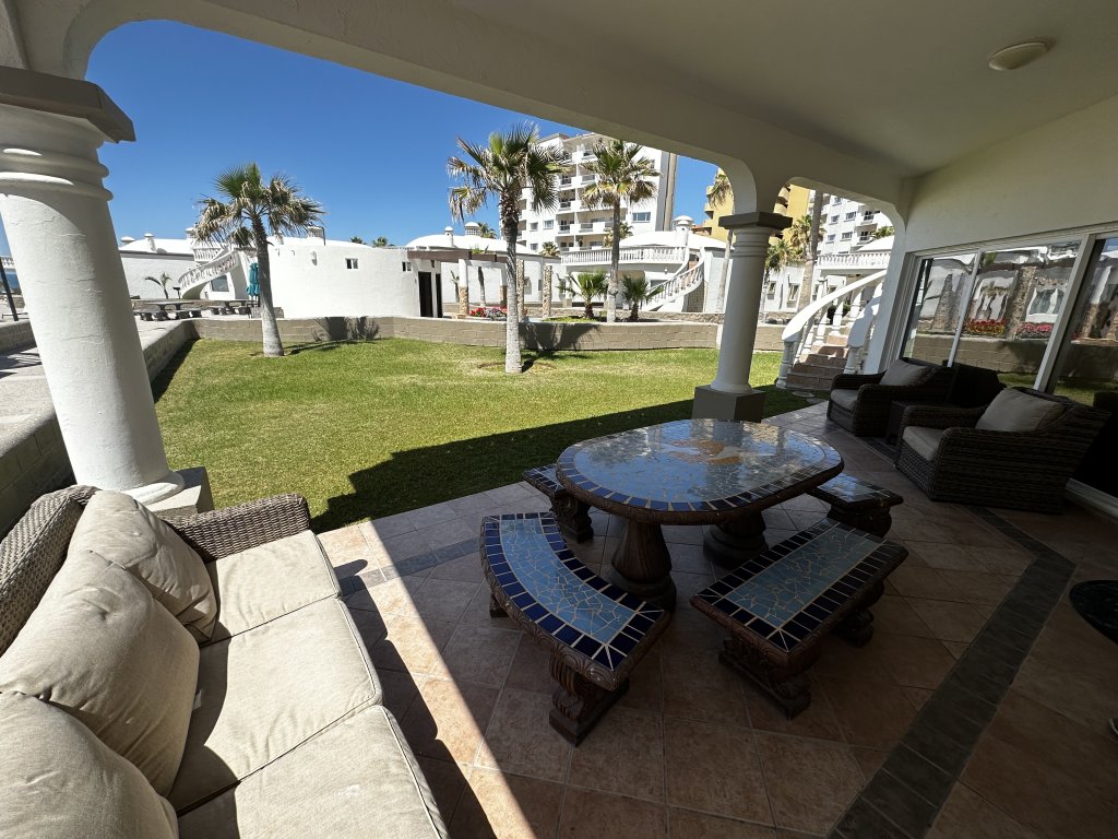 V-09 Vacation Rental - RedAwning