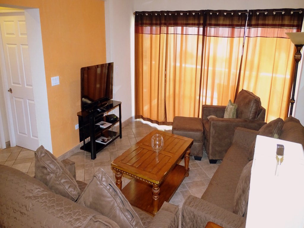 BN-205 Vacation Rental - RedAwning