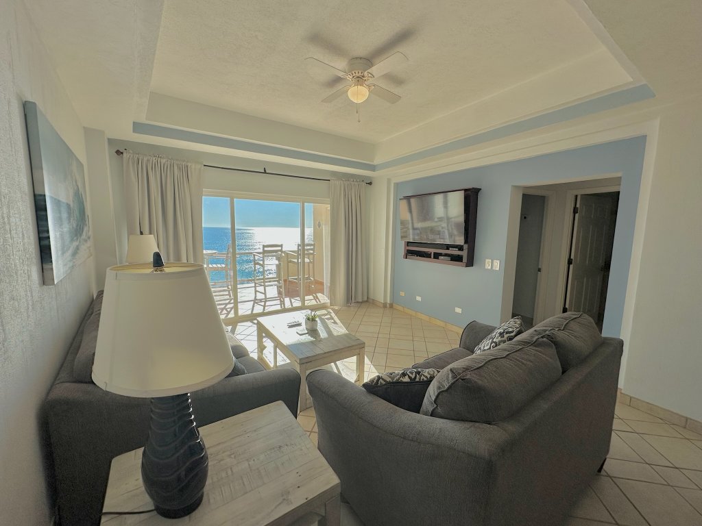 B-705 Vacation Rental - RedAwning