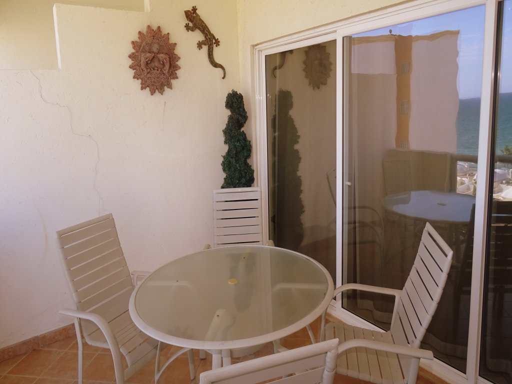BN-603A Vacation Rental - RedAwning