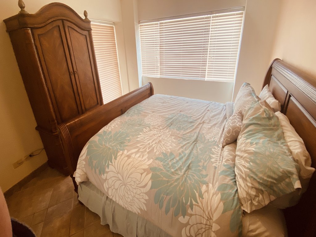 B-201 Vacation Rental - RedAwning