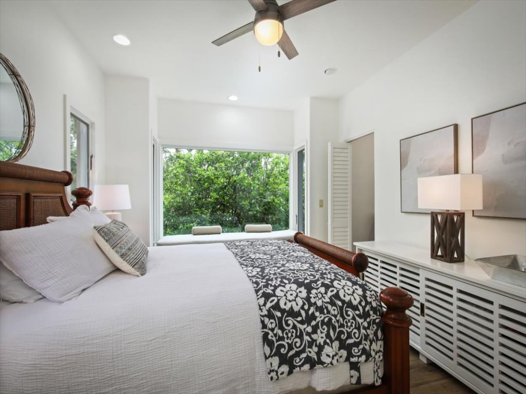 Puuwai Alii Estate Vacation Rental in Kailua Kona - RedAwning