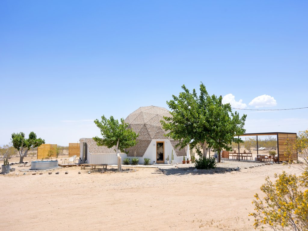 Abracadabra Dome - Come Experience the UNIQUE and Cozy! Vacation Rental in California - RedAwning