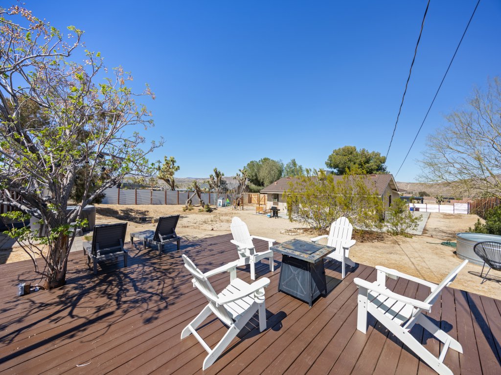 Cosmic Rabbit - Family fun with hot tub!! Vacation Rental in California - RedAwning