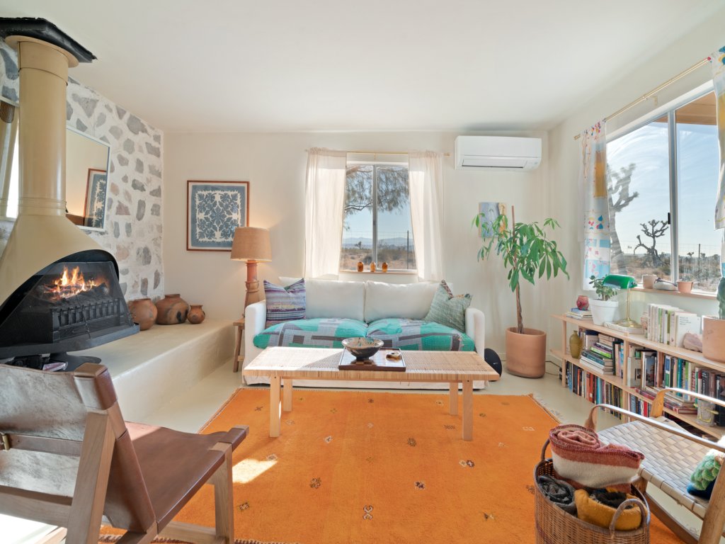 Goat House - BBQ, Hammocks and Dark Skies! Vacation Rental in California - RedAwning