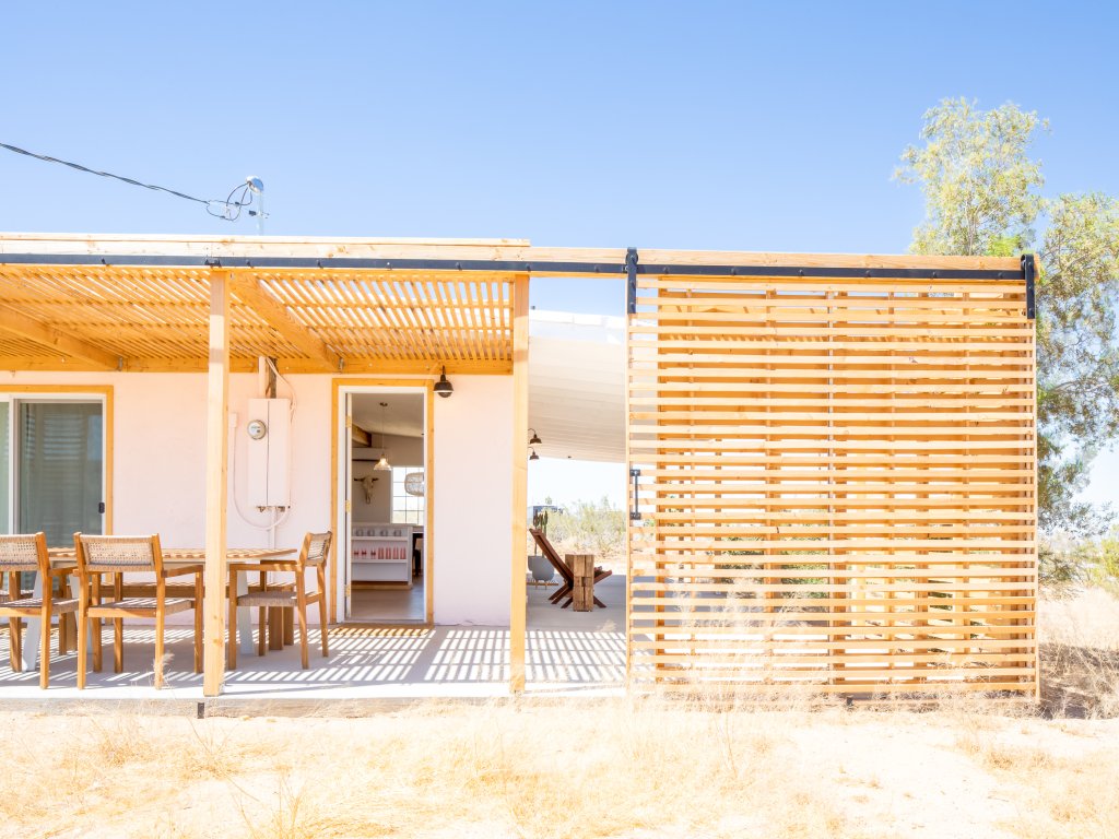 Flamingo Ranch - Dreamy Desert Design with Hot Tub Vacation Rental in California - RedAwning
