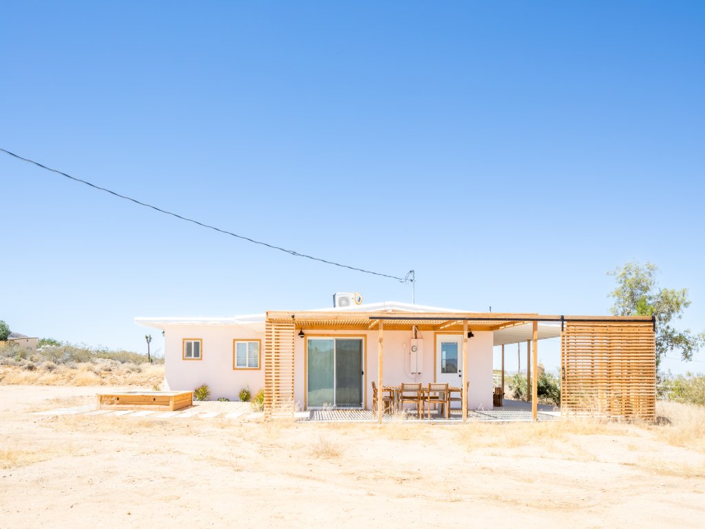 Flamingo Ranch - Dreamy Desert Design with Hot Tub Vacation Rental in California - RedAwning