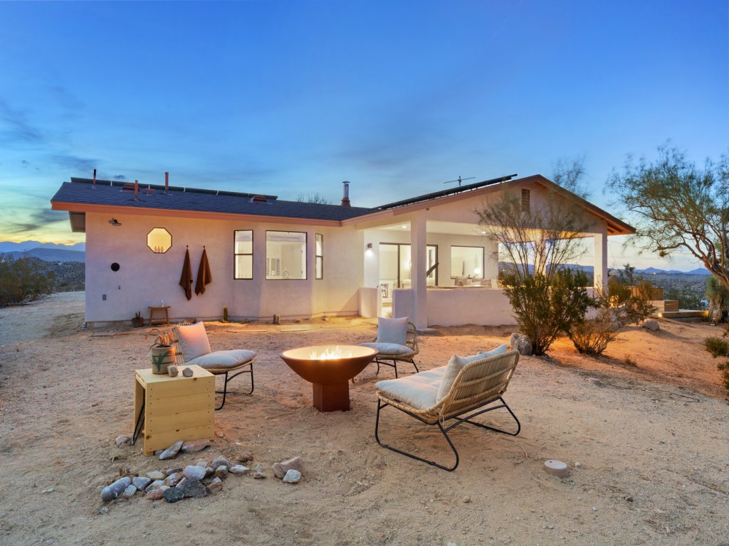 Terracasa - Hot Tub, Fire Pit, Outdoor Shower & Endless Views Vacation Rental in California - RedAwning