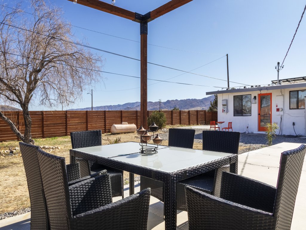 Walpi Ranch - Joshua Tree Getaway w/ Hot Tub, Fire Pit & BBQ! Vacation Rental in California - RedAwning