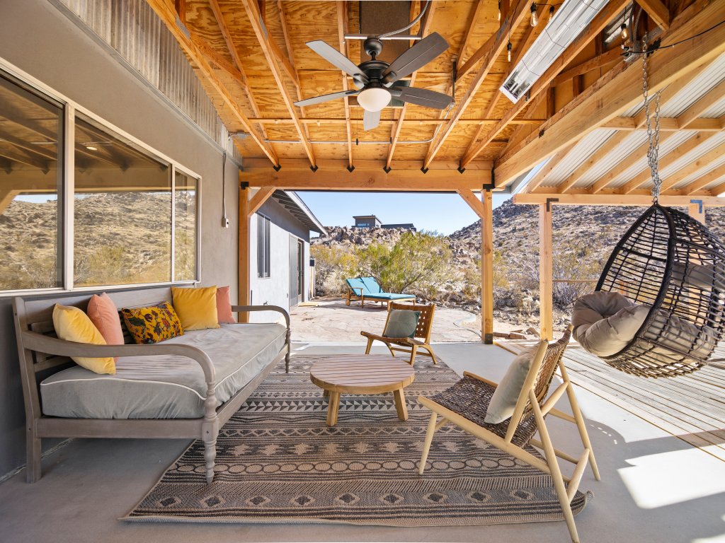 Dreamspace - Hot Tub, Fire Pit, 5 Min. to Park Vacation Rental in California - RedAwning