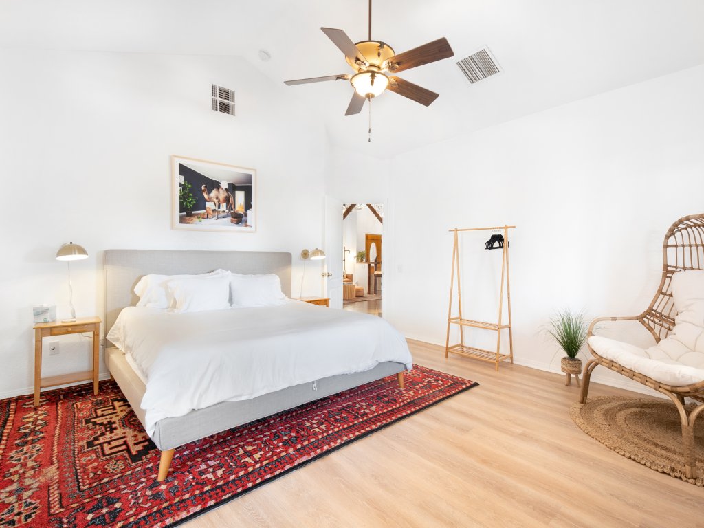 Euphorbia House - Fire Pit, Ping Pong, Tether Ball & Dark Skies Vacation Rental in California - RedAwning