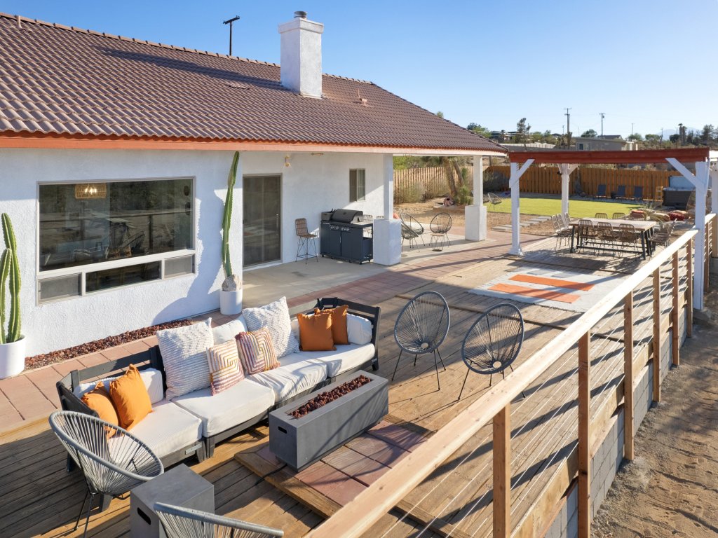 Rancho Nopales JT - Pool, Hot Tub, Hammocks, Fast Wifi + Views! Vacation Rental in California - RedAwning
