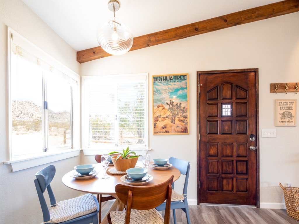Sage & Stardust Retreat – Hot Tub, Yoga Studio, Near Park Vacation Rental in California - RedAwning
