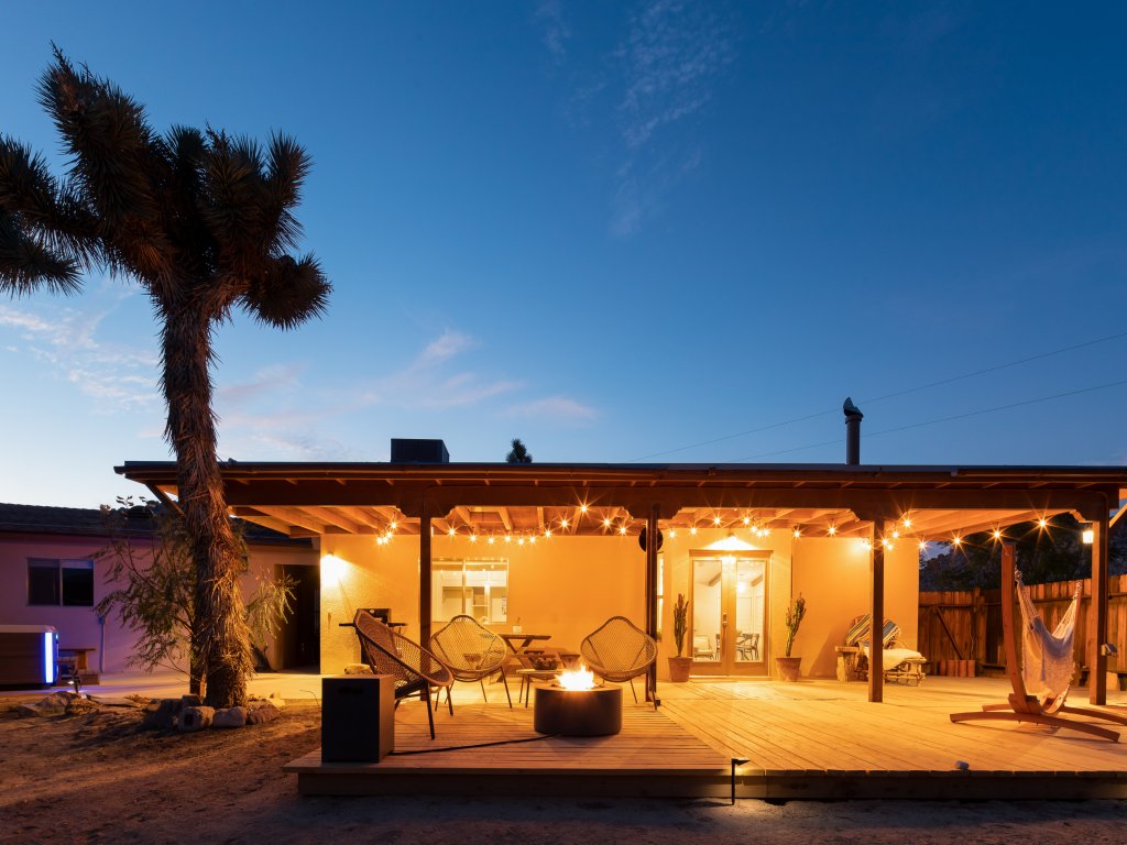 Sage & Stardust Retreat – Hot Tub, Yoga Studio, Near Park Vacation Rental in California - RedAwning
