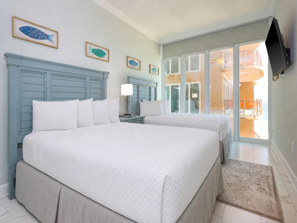 Phoenix Gulf Towers 1604 Vacation Rental in Orange Beach - RedAwning