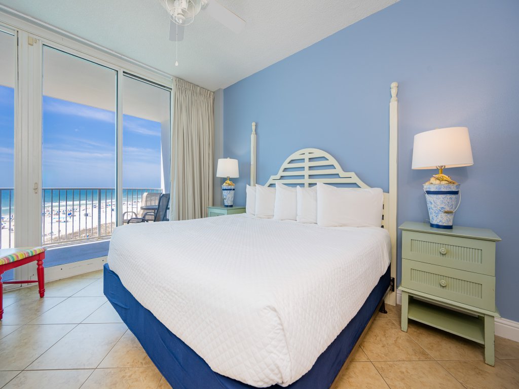 Lighthouse 403 Vacation Rental in Gulf Shores - RedAwning