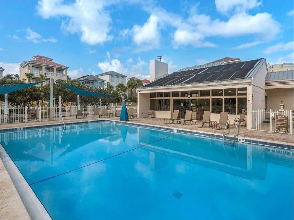 Villa De Palmas Vacation Rental in Destin - RedAwning