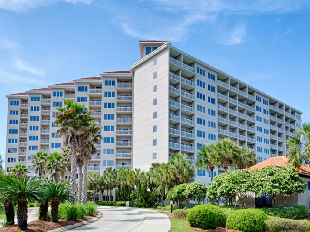 Tops'l 1008 Lockoff Vacation Rental in Miramar Beach - RedAwning