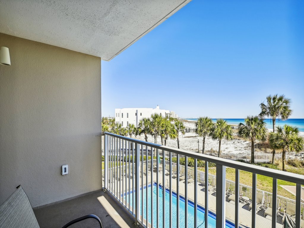 Destin on the Gulf 304 Vacation Rental in Destin - RedAwning