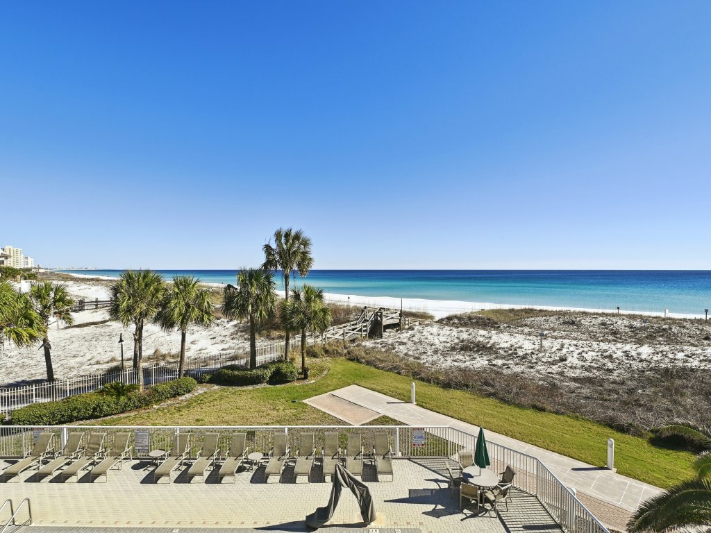 Destin on the Gulf 304 Vacation Rental in Destin - RedAwning