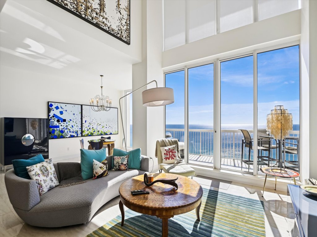 Silver Beach 1702E Vacation Rental in Destin - RedAwning