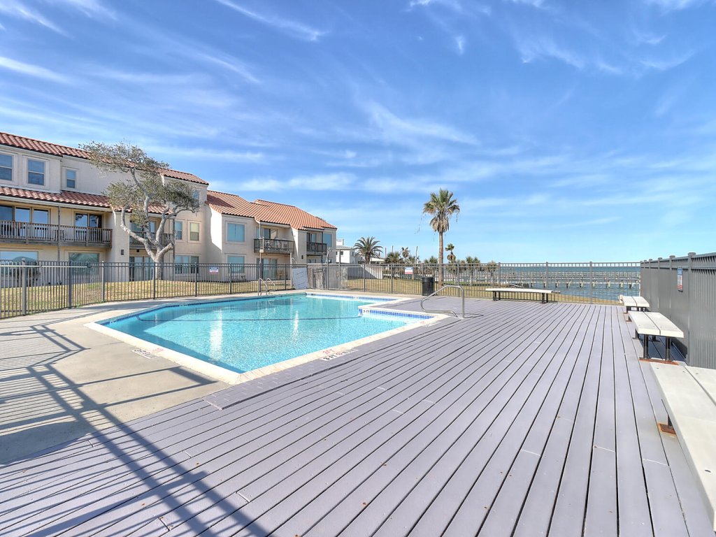 ChaMingo Vacation Rental in Rockport - RedAwning
