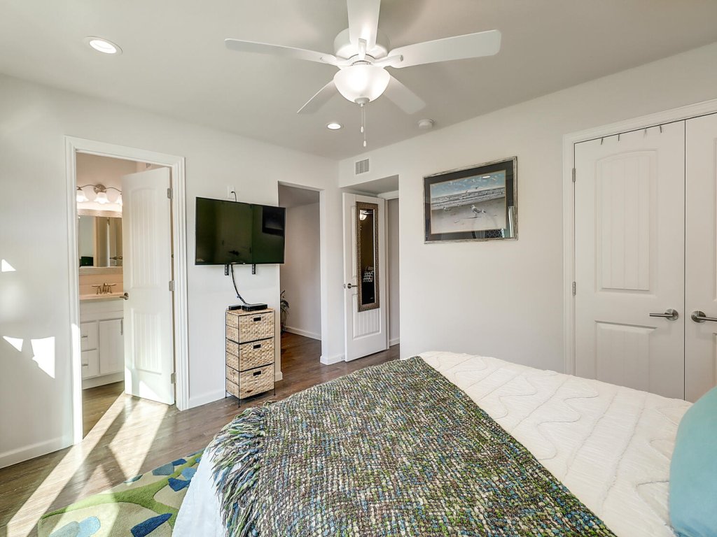 ChaMingo Vacation Rental in Rockport - RedAwning