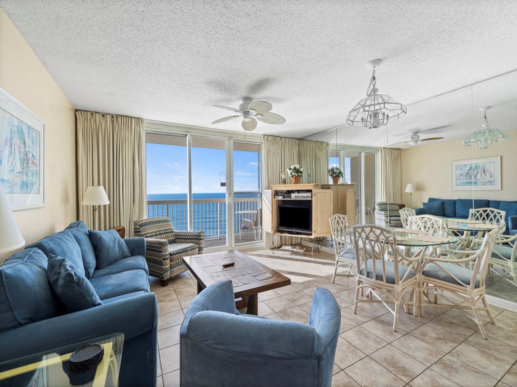 Pelican Beach 1910 Vacation Rental in Destin - RedAwning