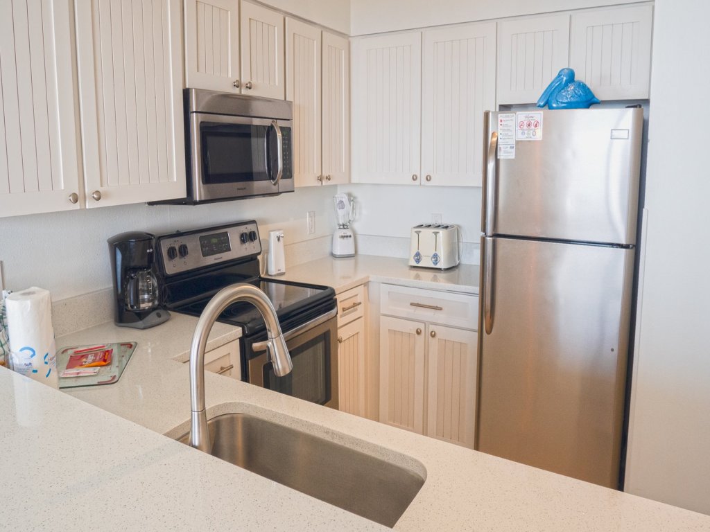 Pelican Beach 0206 Vacation Rental in Destin - RedAwning