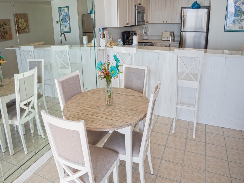 Pelican Beach 0206 Vacation Rental in Destin - RedAwning