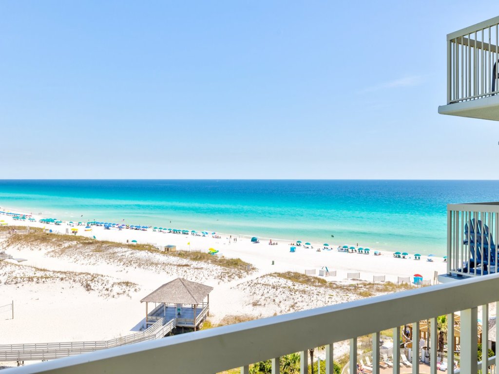 Pelican Beach 0815 Vacation Rental in Destin - RedAwning