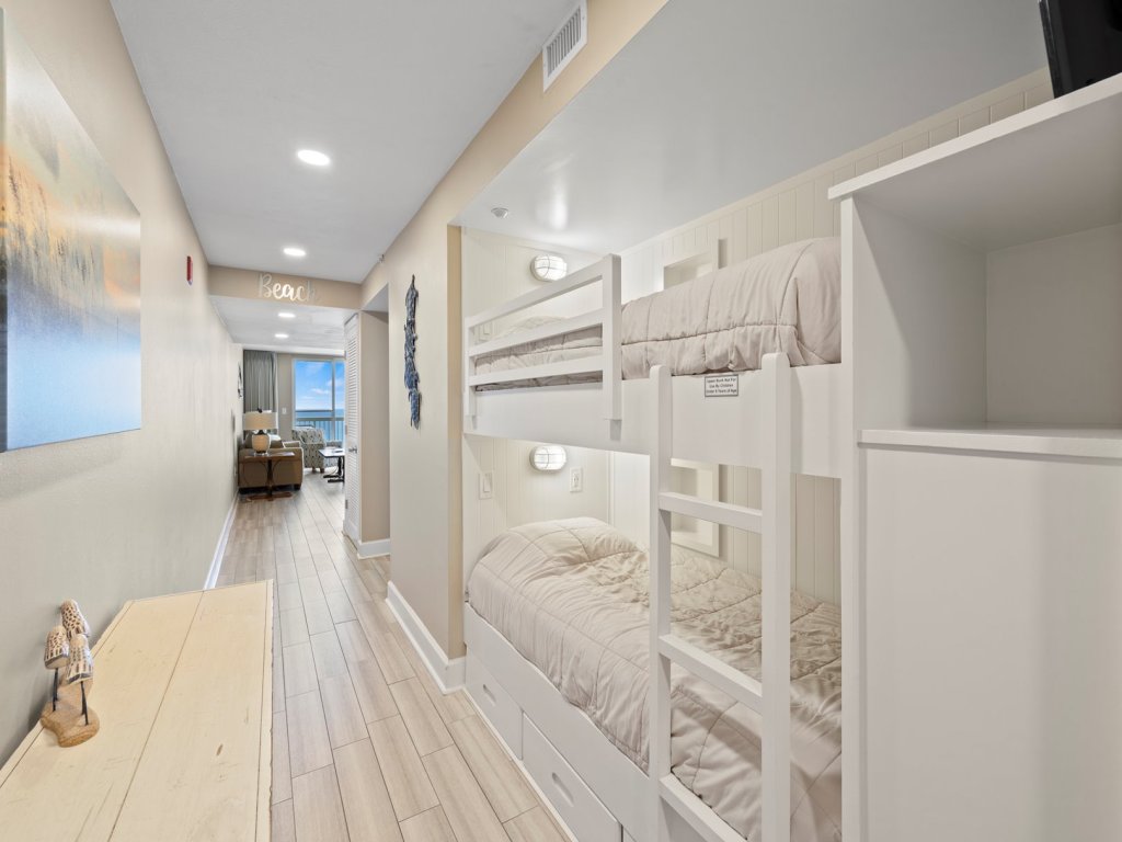 Pelican Beach 1108 Vacation Rental in Destin - RedAwning