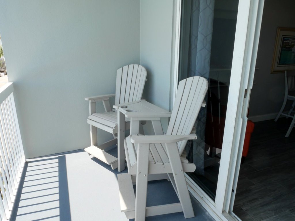 Pelican Beach 0108 Vacation Rental in Destin - RedAwning