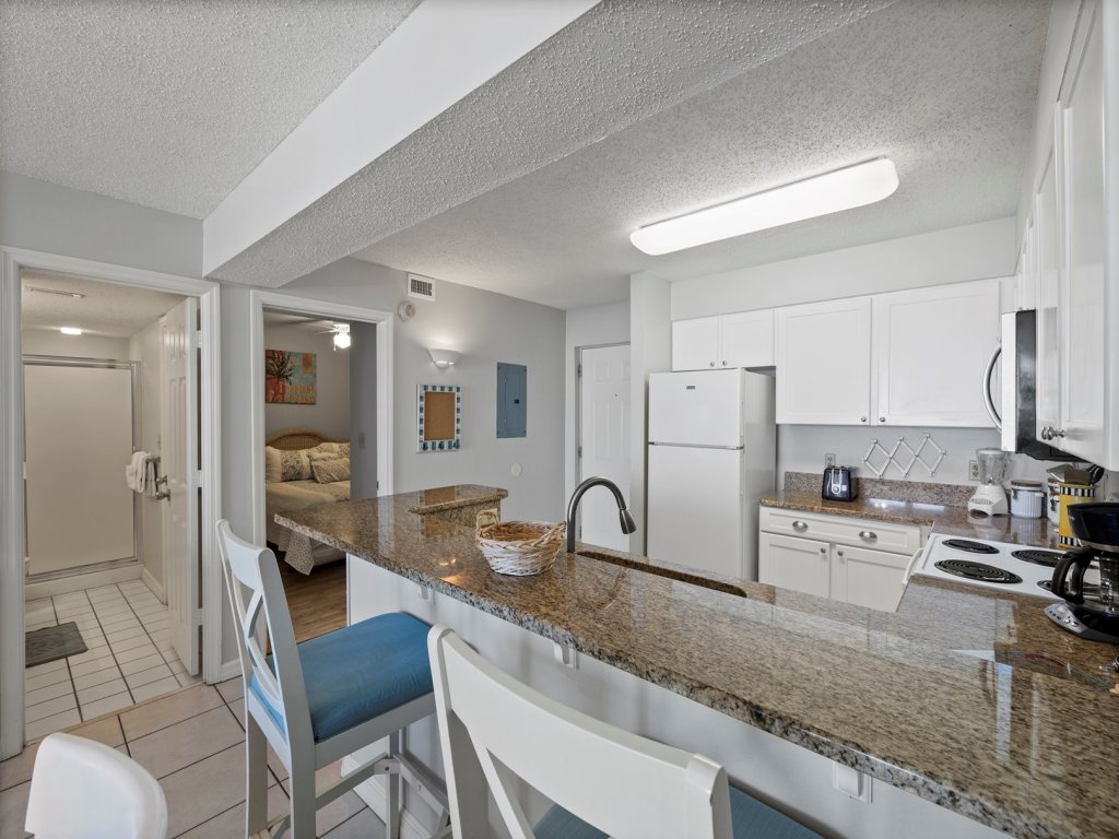 Pelican Beach 1816 Vacation Rental in Destin - RedAwning