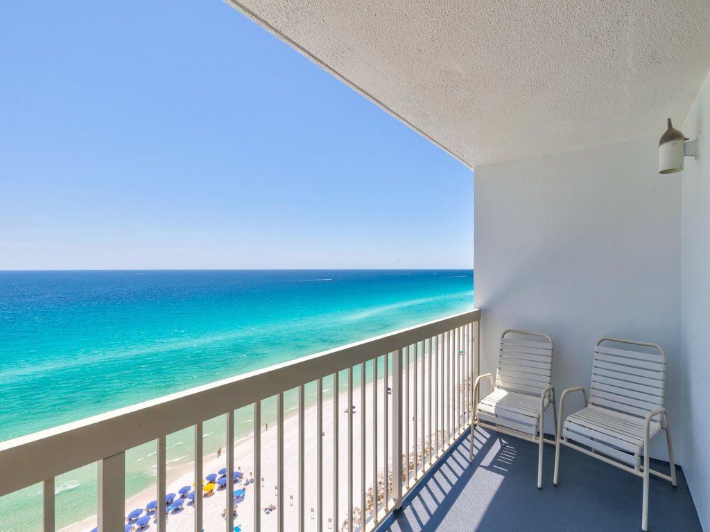 Pelican Beach 1707 Vacation Rental in Destin - RedAwning