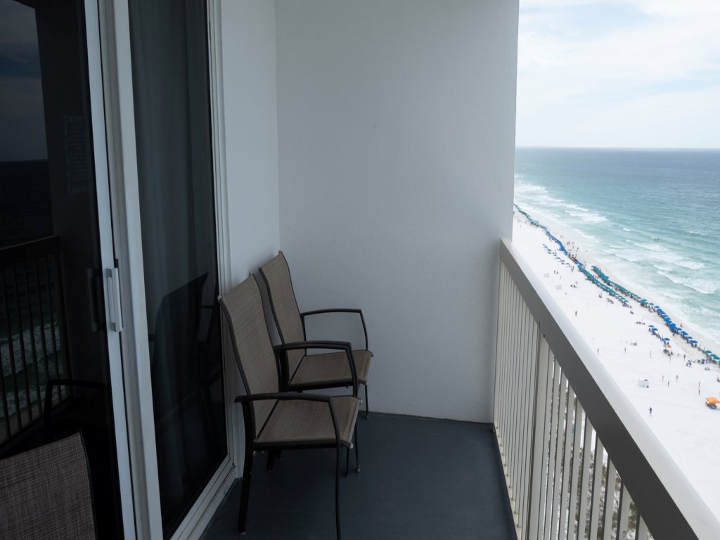 Pelican Beach 1903 Vacation Rental in Destin - RedAwning