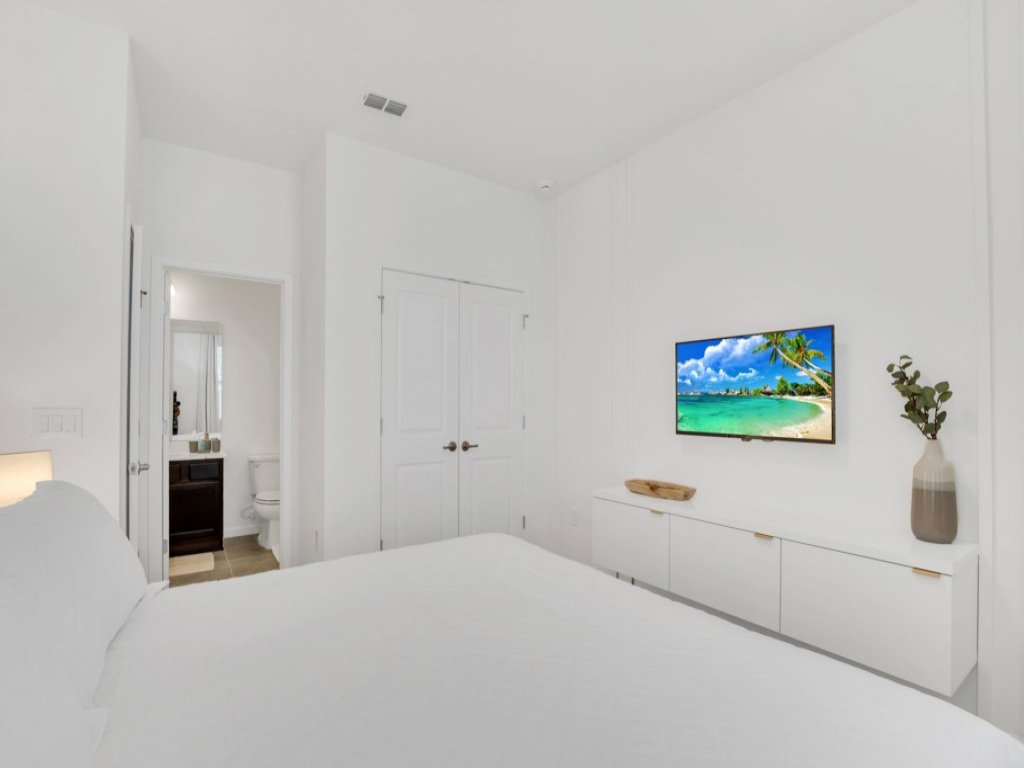 Dreams Come True Home 15 Bed & 16 Bathrooms Vacation Rental in Kissimmee - RedAwning