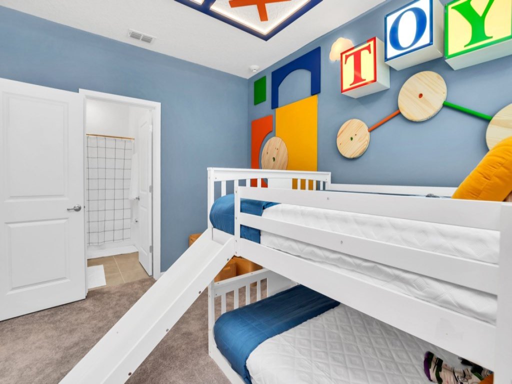 Dreams Come True Home 15 Bed & 16 Bathrooms Vacation Rental in Kissimmee - RedAwning