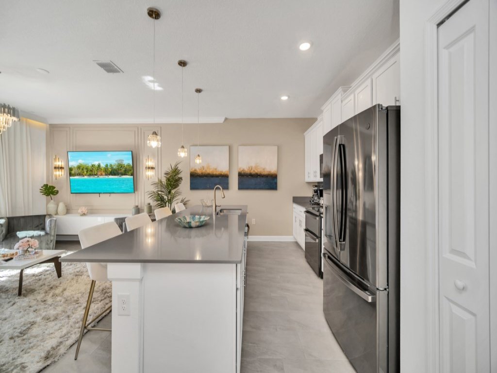 Amazing Story Lake Town Home  With Pool Vacation Rental in Kissimmee - RedAwning